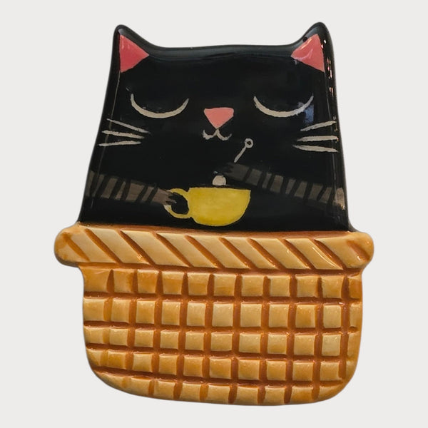 Black Cat Basket Magnet
