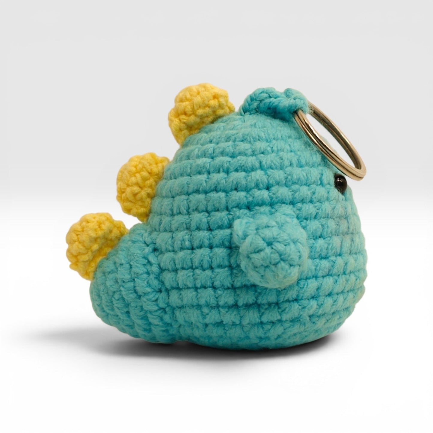Teal Blushing Blob Amigurumi Keychain - UniqueEntity Art