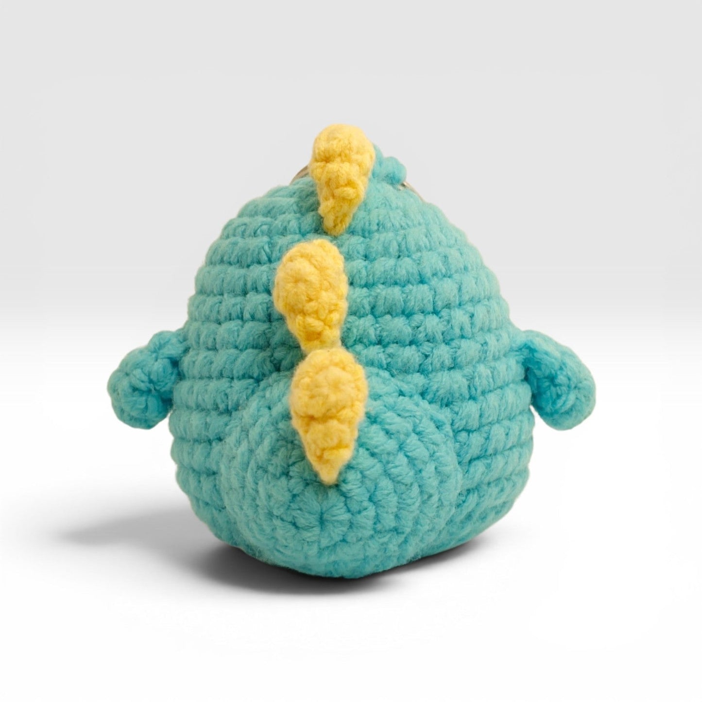 Teal Blushing Blob Amigurumi Keychain - UniqueEntity Art